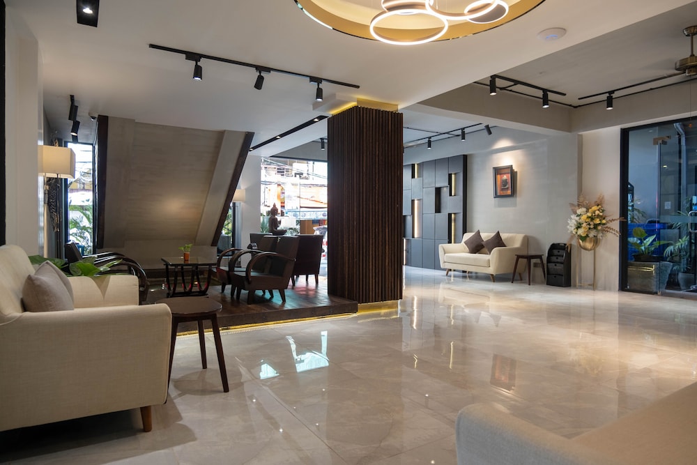KING GRAND BOUTIQUE HOTEL 8/73