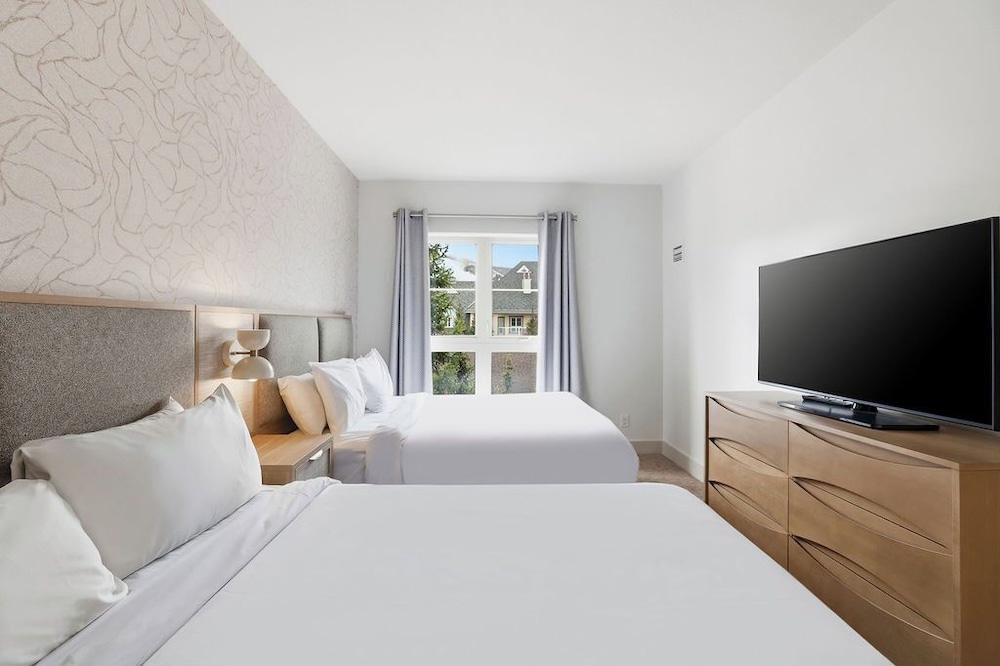 Blue Mountain Resort Mosaic Suites 13/50