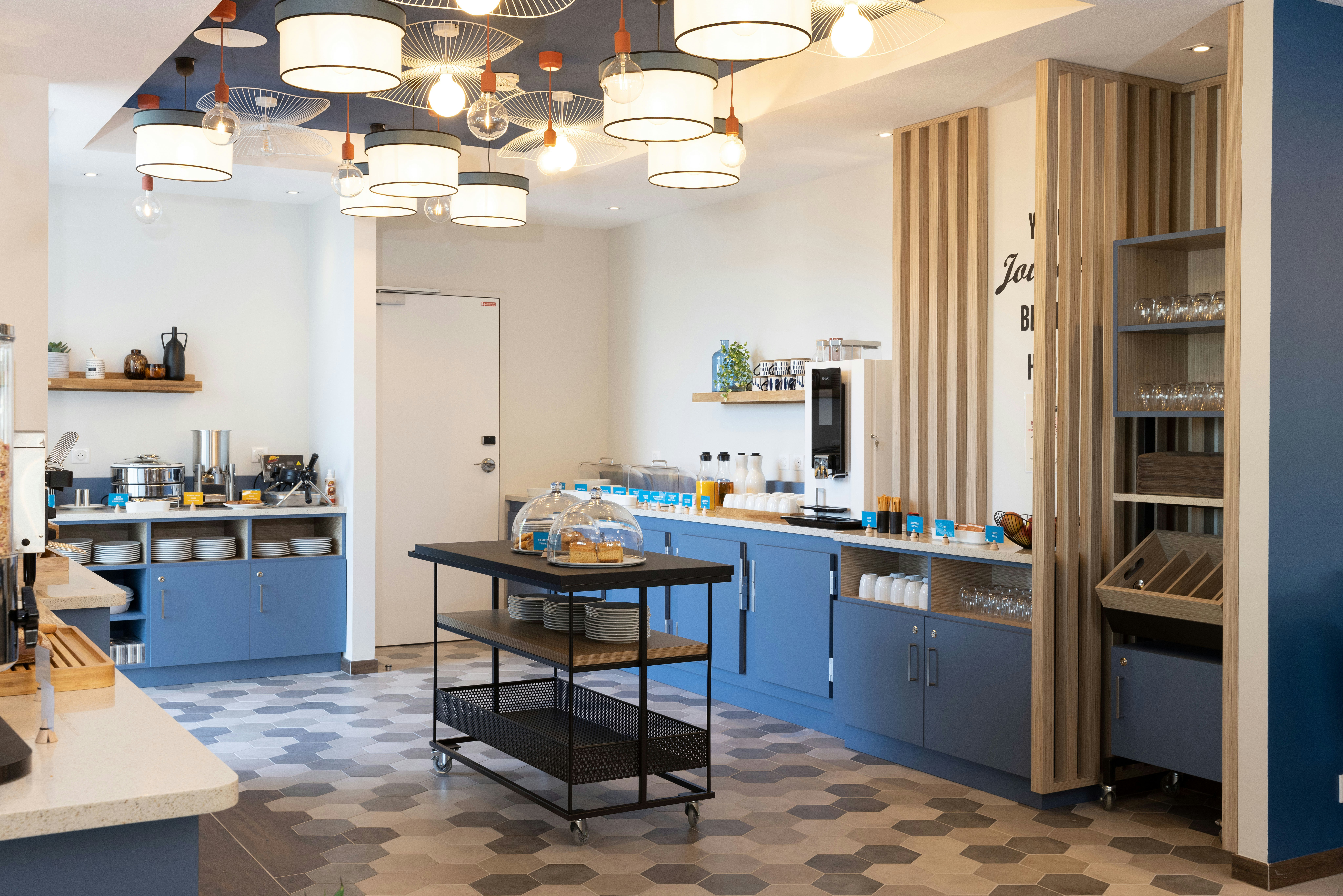 Hampton by Hilton Tours Centre 22/31