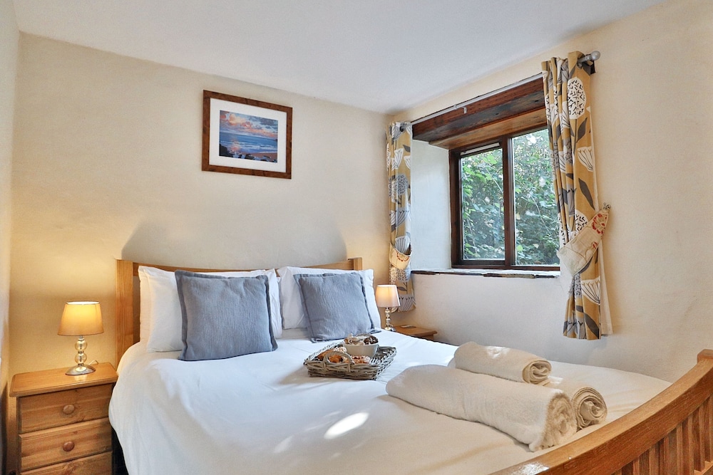 North Devon Cottages 8/50
