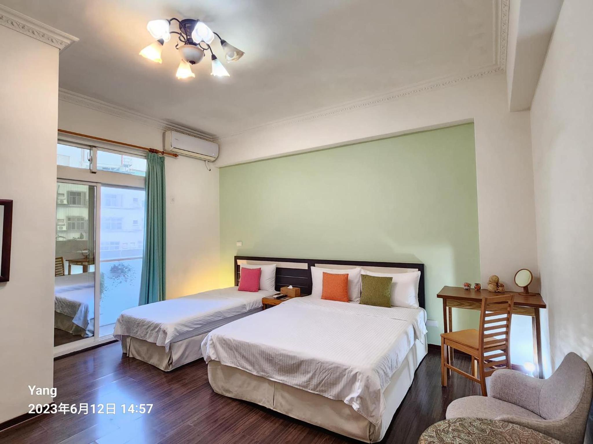 Family, Triple, 1 Double and 1 Single Bed, Main Wing