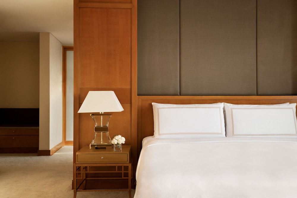Shangri-La Huhhot 9/55