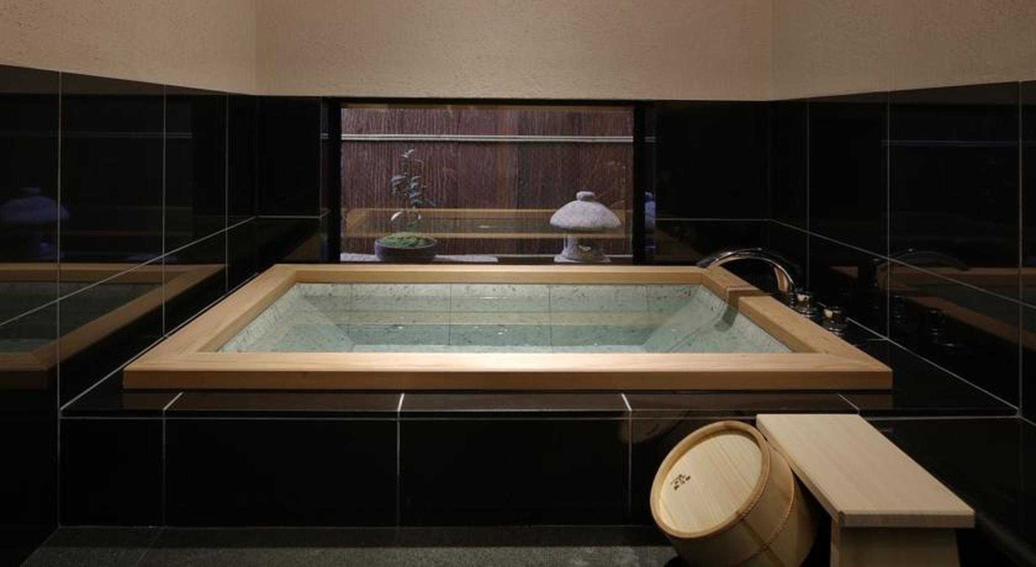 Kyomachiya Ryokan Sakura Urushitei 11/25