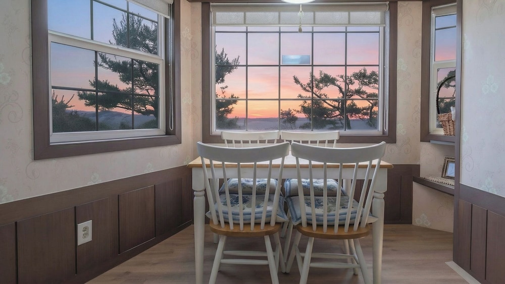 Ganghwa Western Beach Pension 36/50
