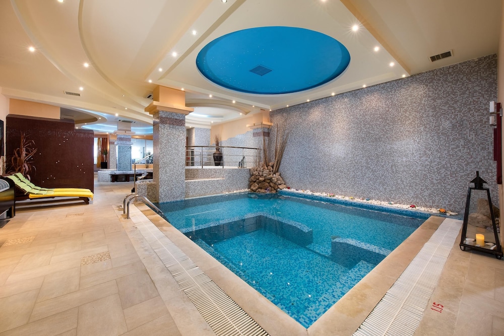 Alexandros Palace Hotel and Suites 56/83