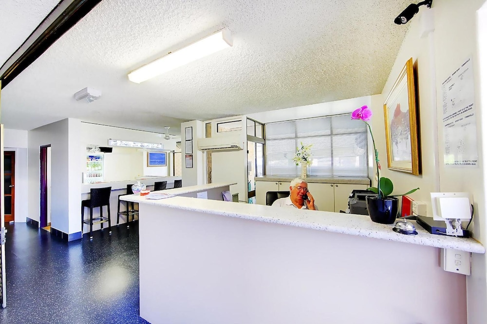 Raintree Motel Townsville 9/37