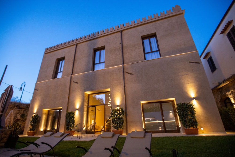 Bastione Spasimo Boutique Hotel 1/50