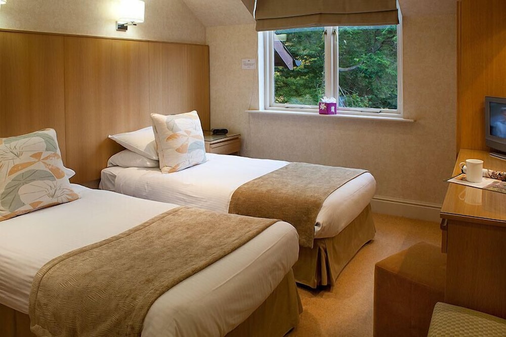 Merewood Country House 18/75