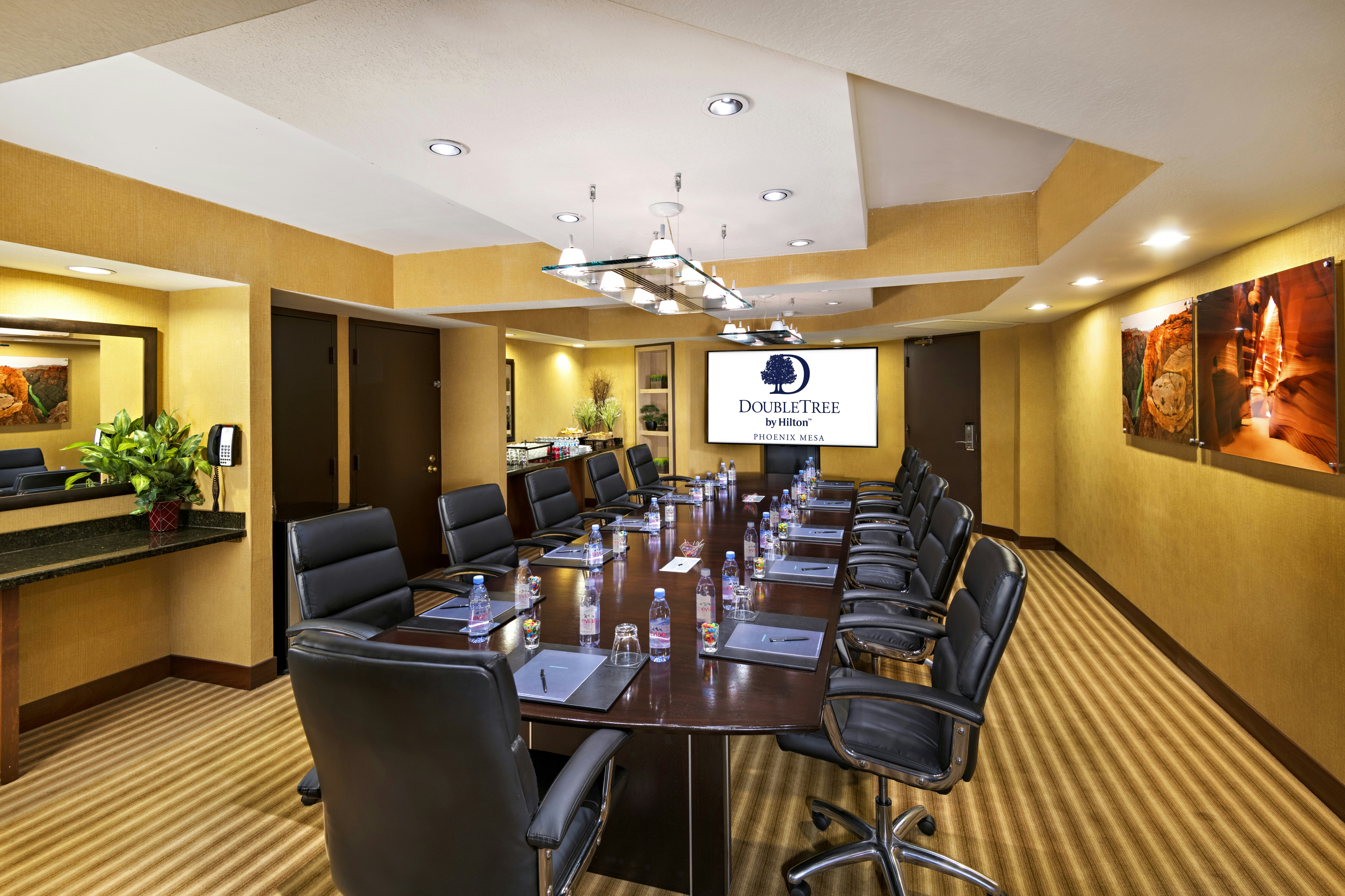 DoubleTree by Hilton Phoenix Mesa 56/69