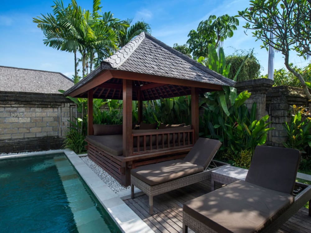 Anyar Estate 18/50