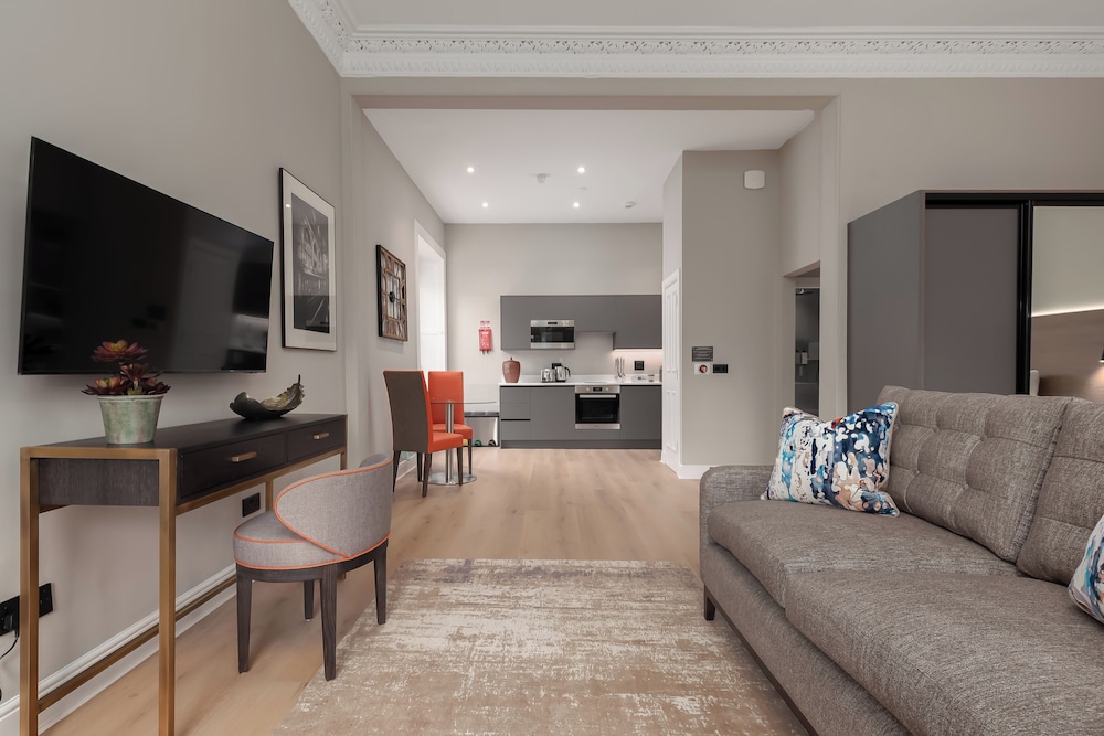 No1. Apartments Edinburgh - George IV Bridge 47/61