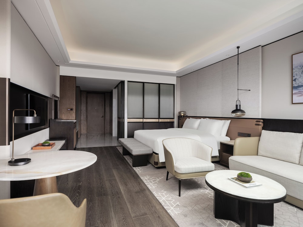 Sheraton Ninghai 16/60