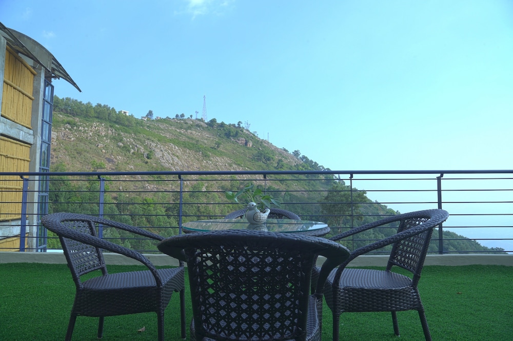Great Trails Yercaud by GRT Hotels 43/53