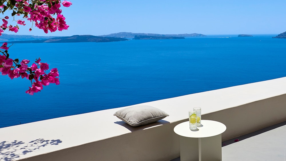 Amaya Selection Of Villas 4/50