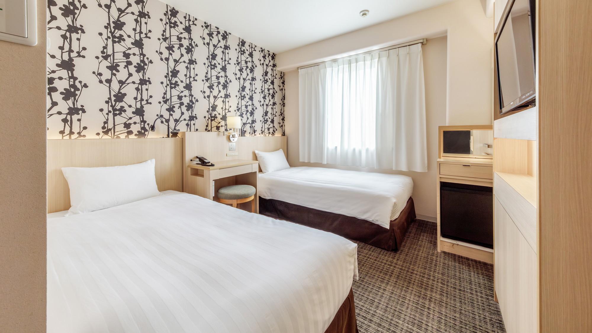 Compact, Economy, Twin Beds