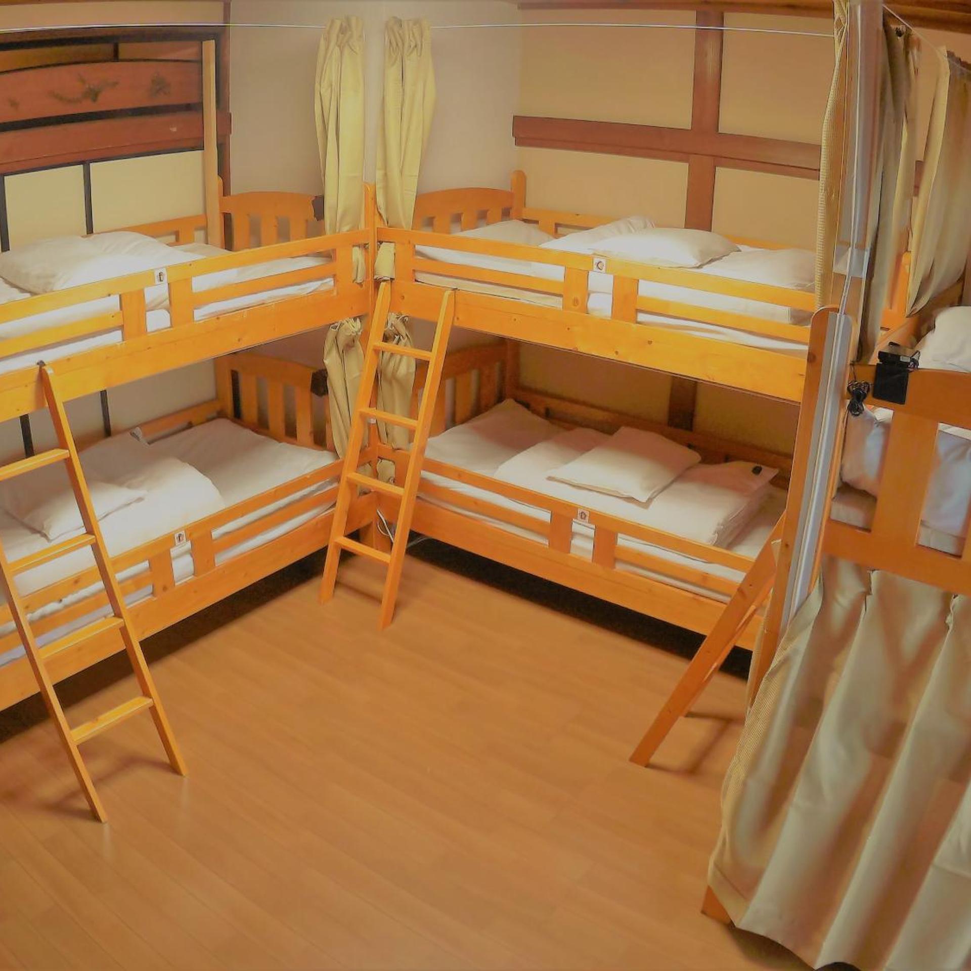 Mixed Dorm, 6 Beds