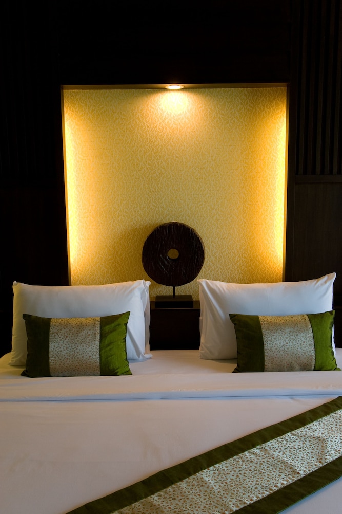 Mae Jo Golf Resort And Spa 15/50