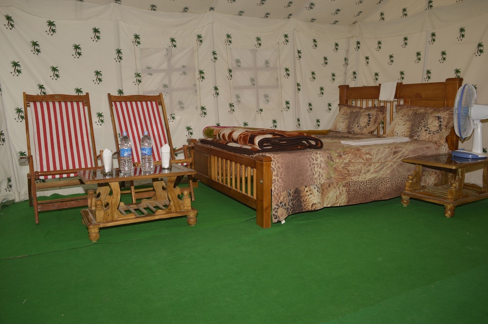 Bhati Desert Camp Sam 6/50