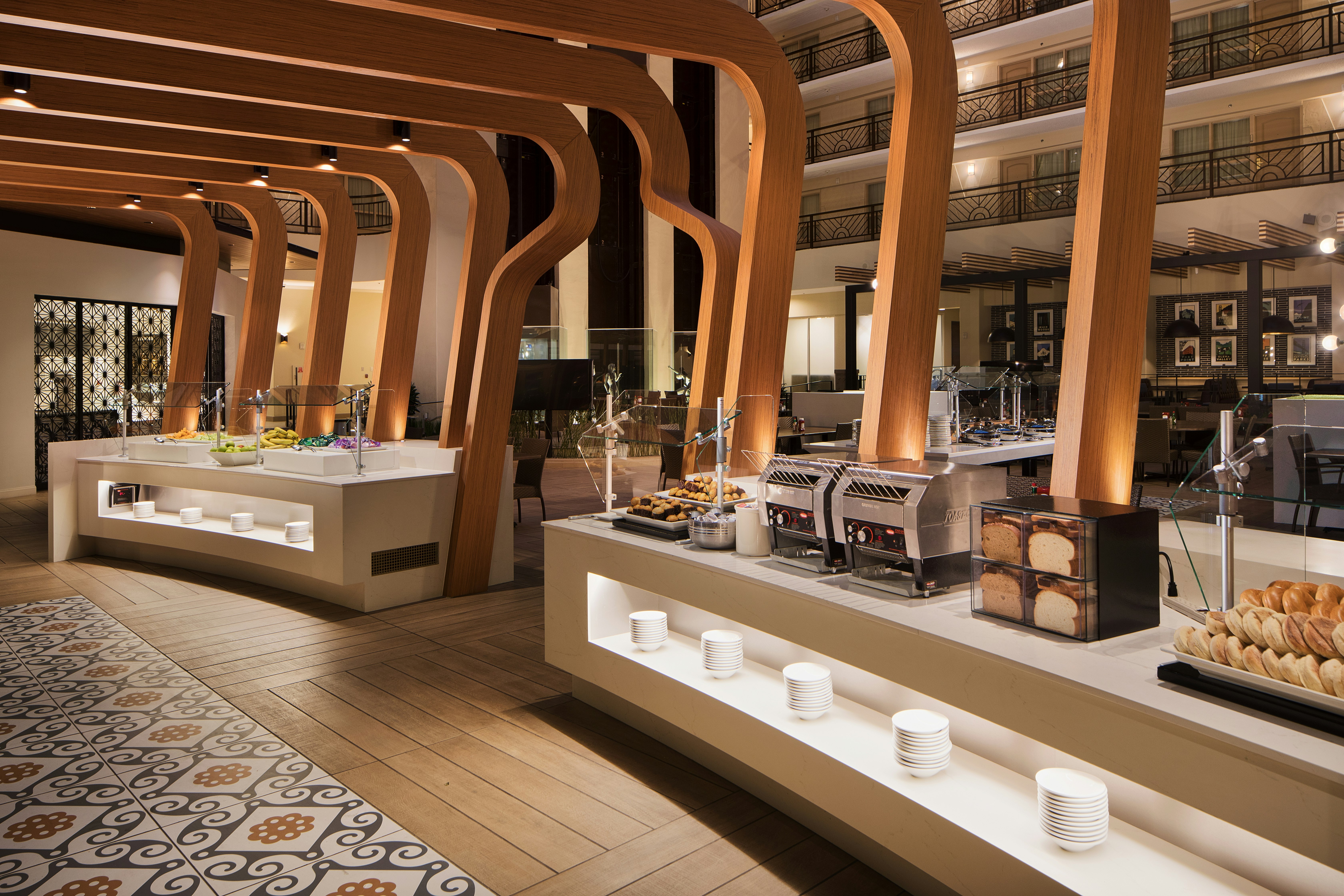 Embassy Suites by Hilton San Francisco Airport Oyster Point 7/36