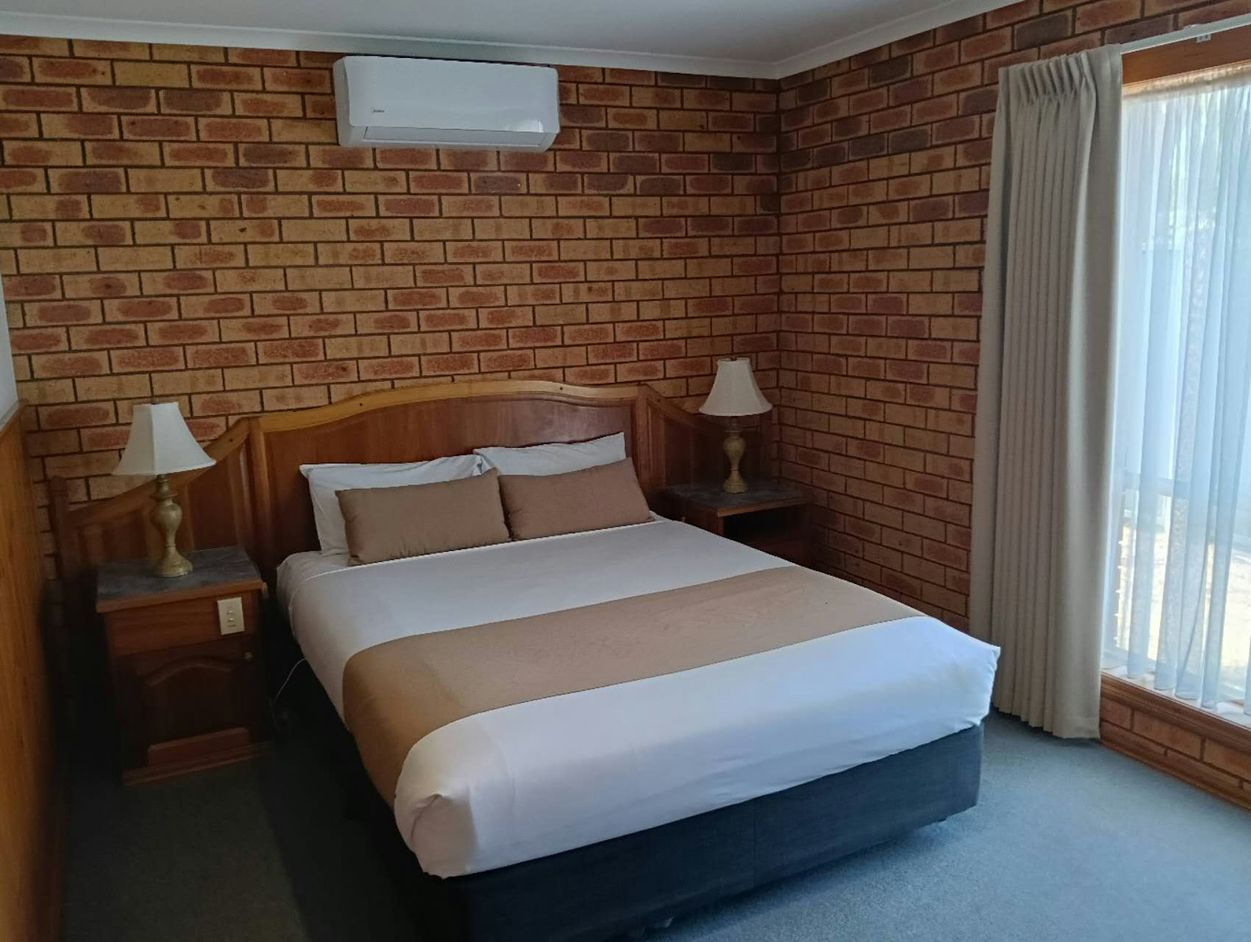 2 Bedrooms, Spa, Family