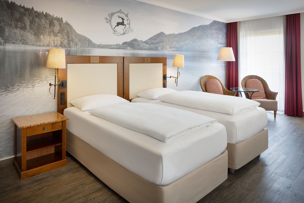 Room at Arabella Jagdhof Resort am Fuschlsee, a Tribute Portfolio Hotel, HOF BEI SALZBURG