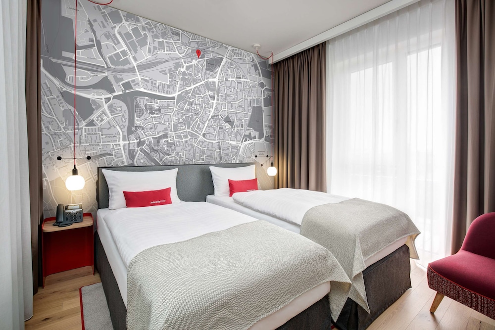 Intercityhotel Hildesheim 10/41