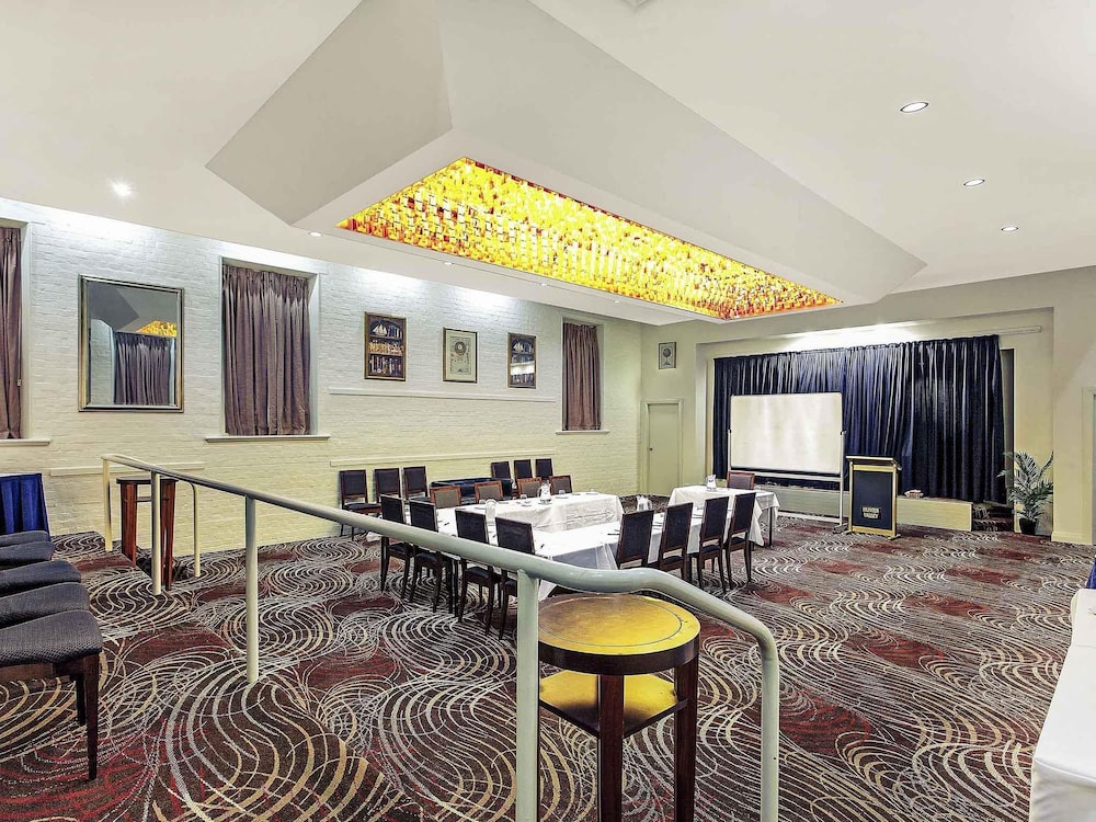 Mercure Maitland Monte Pio 41/50