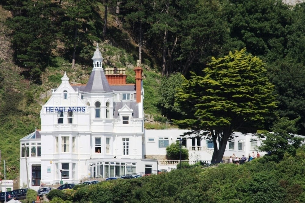 Headlands Hotel 28/33