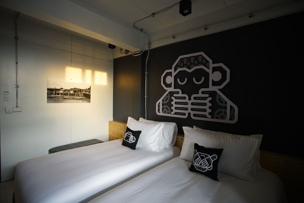 Blu Monkey Hub and Hotel Suratthani 14/50