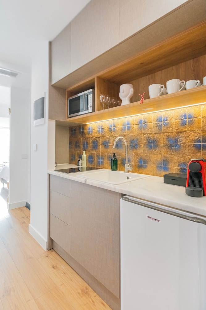 Ototo Luxury Living 9/50