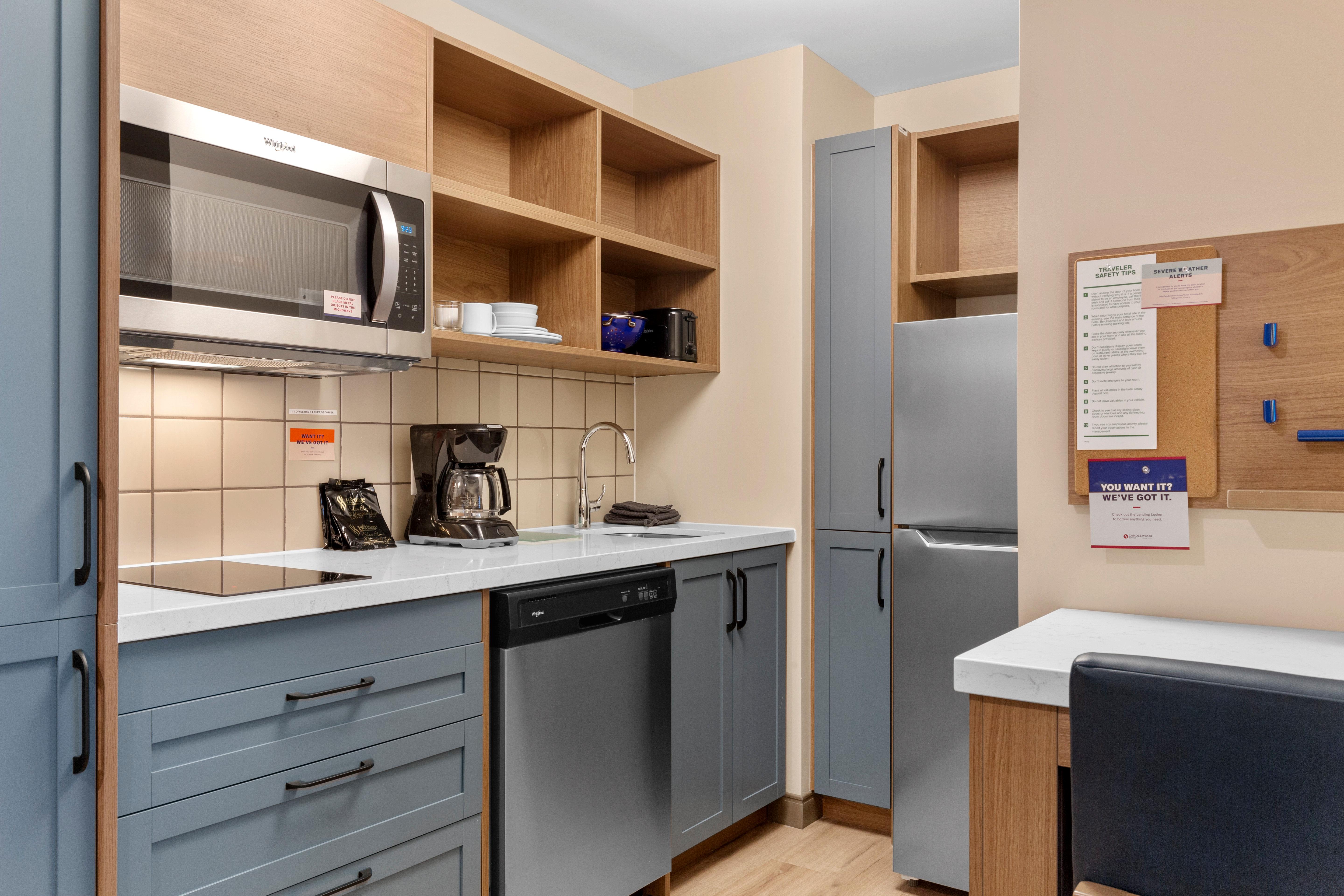 استوديو بسرير كينج، Candlewood Suites Collingwood 8/9