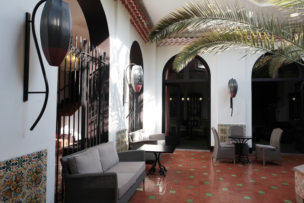 lounge