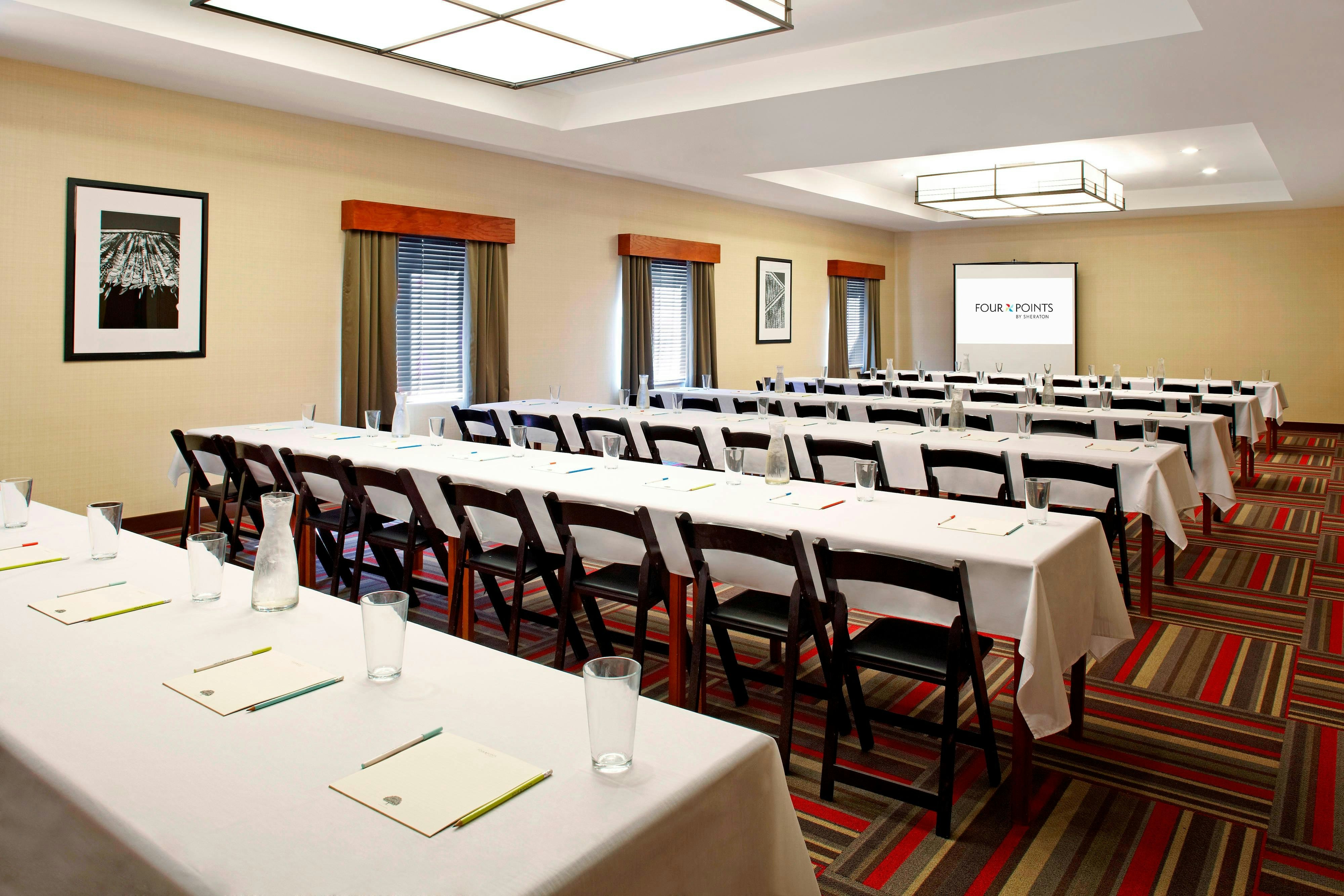 Four Points by Sheraton Houston Hobby Airport 19/20