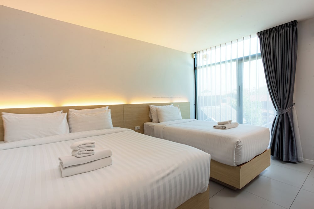 BOOK Design HOTEL -SHA Extra Plus 13/50