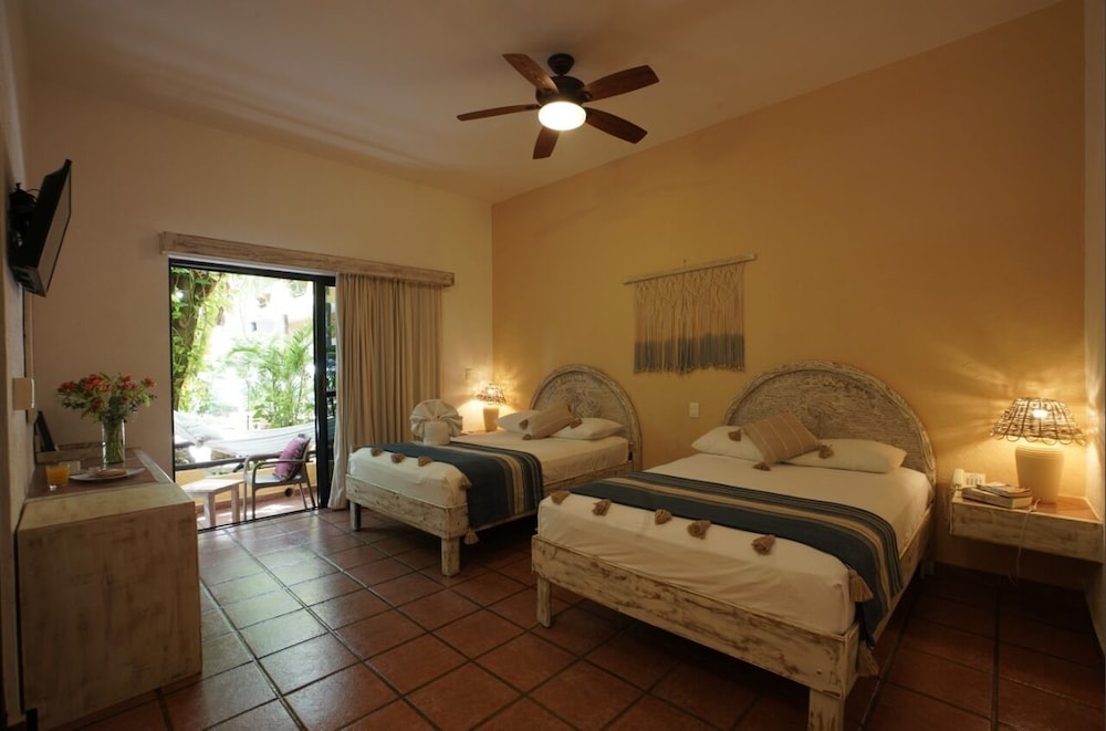 Hotel Colibri Beach 43/82
