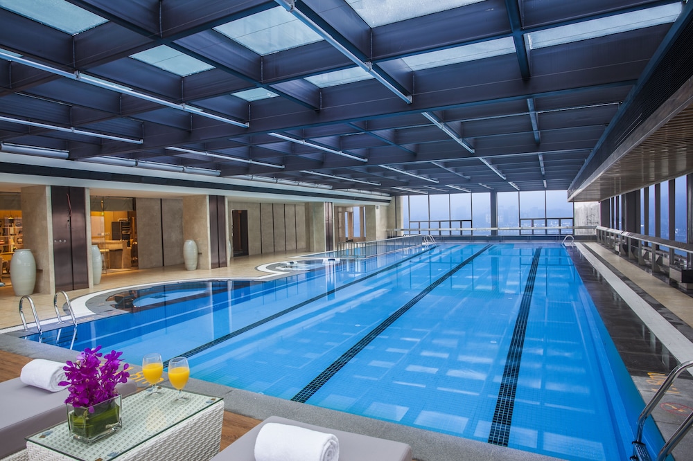 swimming pool spa
