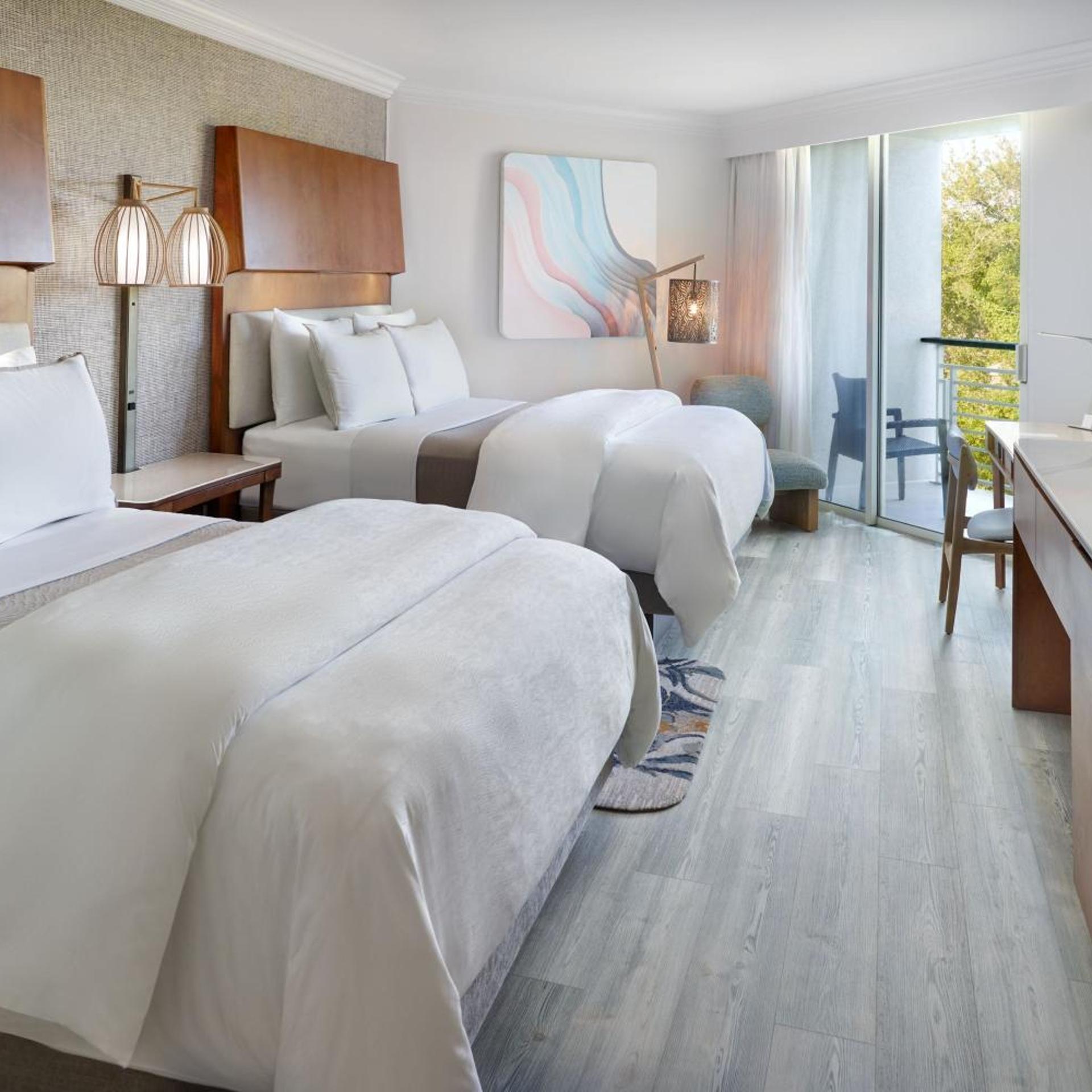 Room, Queen Bed, Island View, Balcony, Accessible