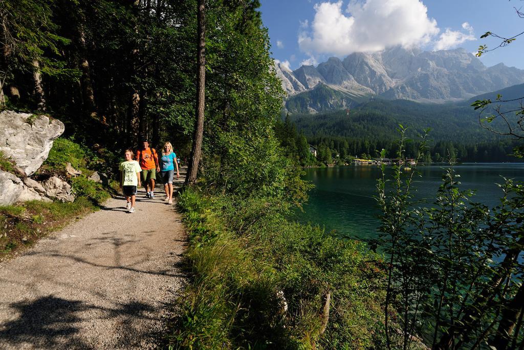 Eibsee Hotel 22/25