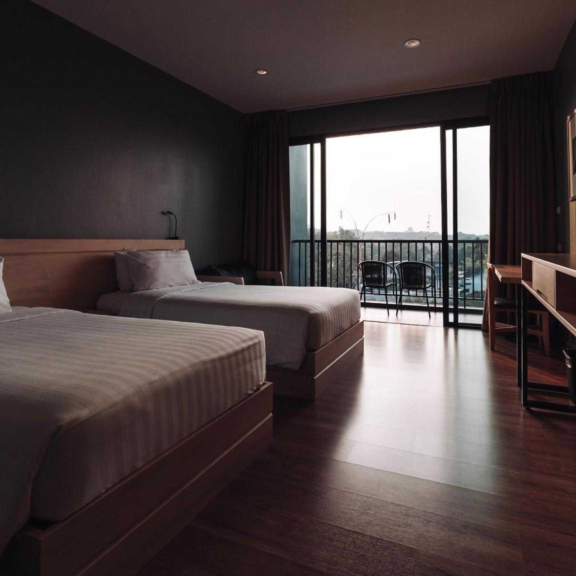 Riverawan Hotel 15/73