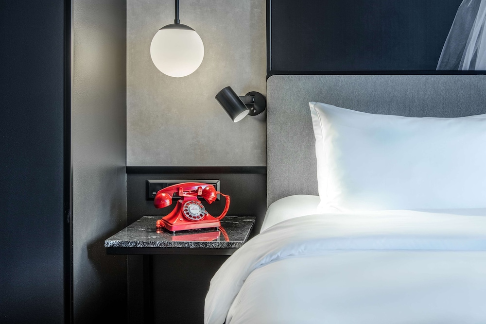 Radisson RED Oslo Airport 23/60