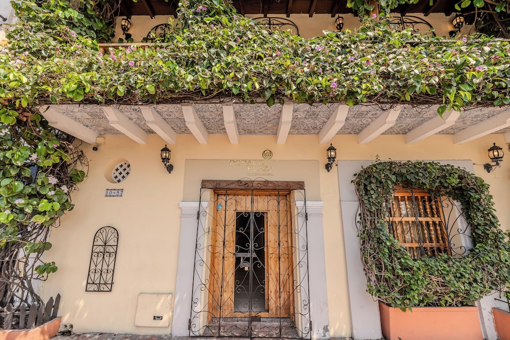 Hotel Dorado Plaza Calle del Arsenal 3/44