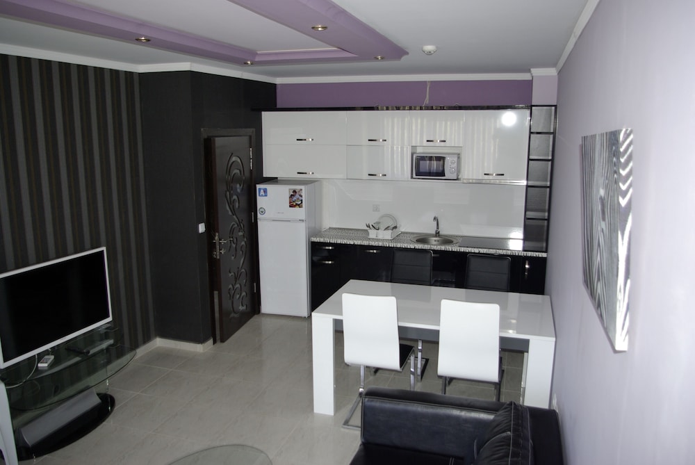 BAHAMI RESIDENCE 4/68