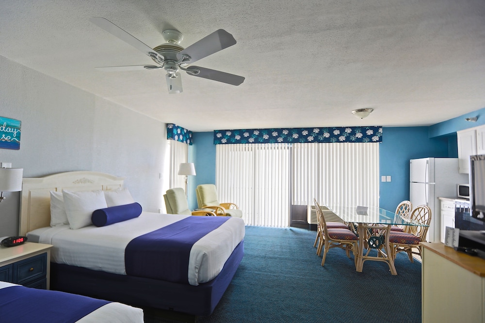 Shoreline Island Resort Exclusively Adult 14/50