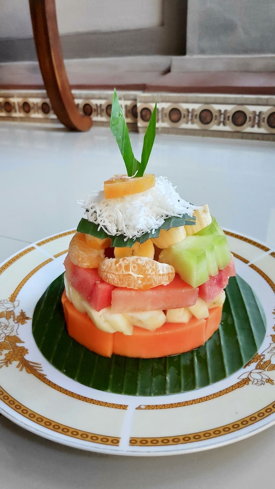 Praety Home Stay 18/40