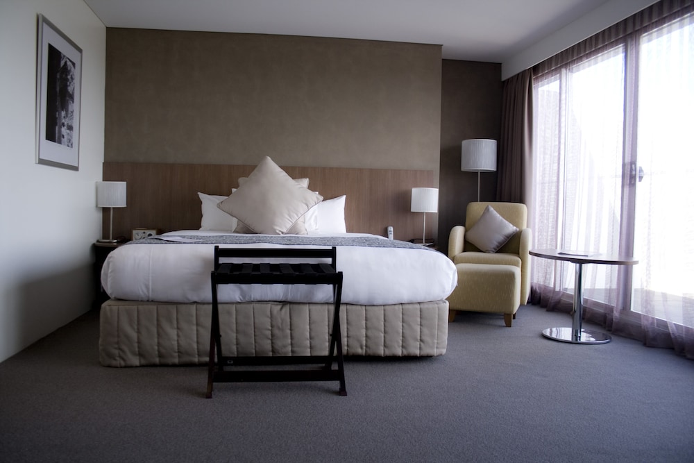 Mercure Sydney St Leonards 29/76
