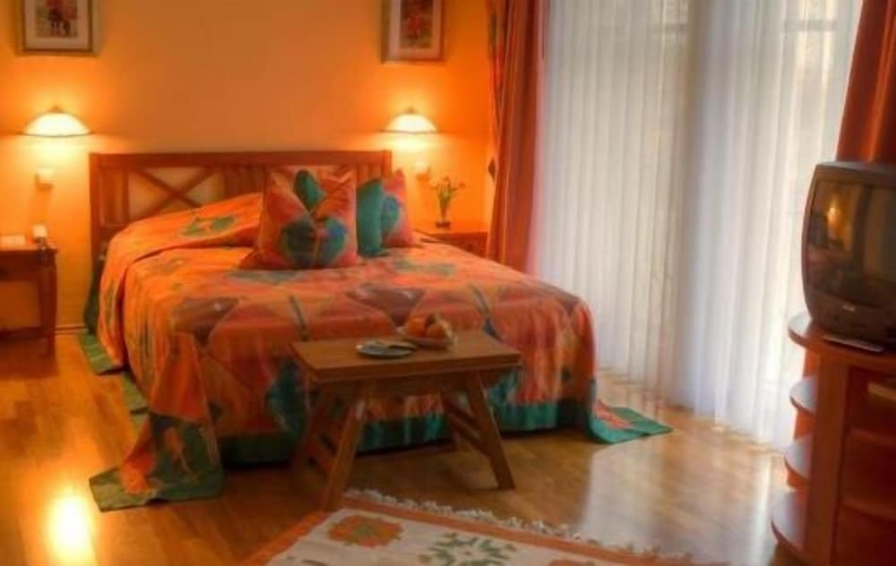 Hotel Henry 21/41