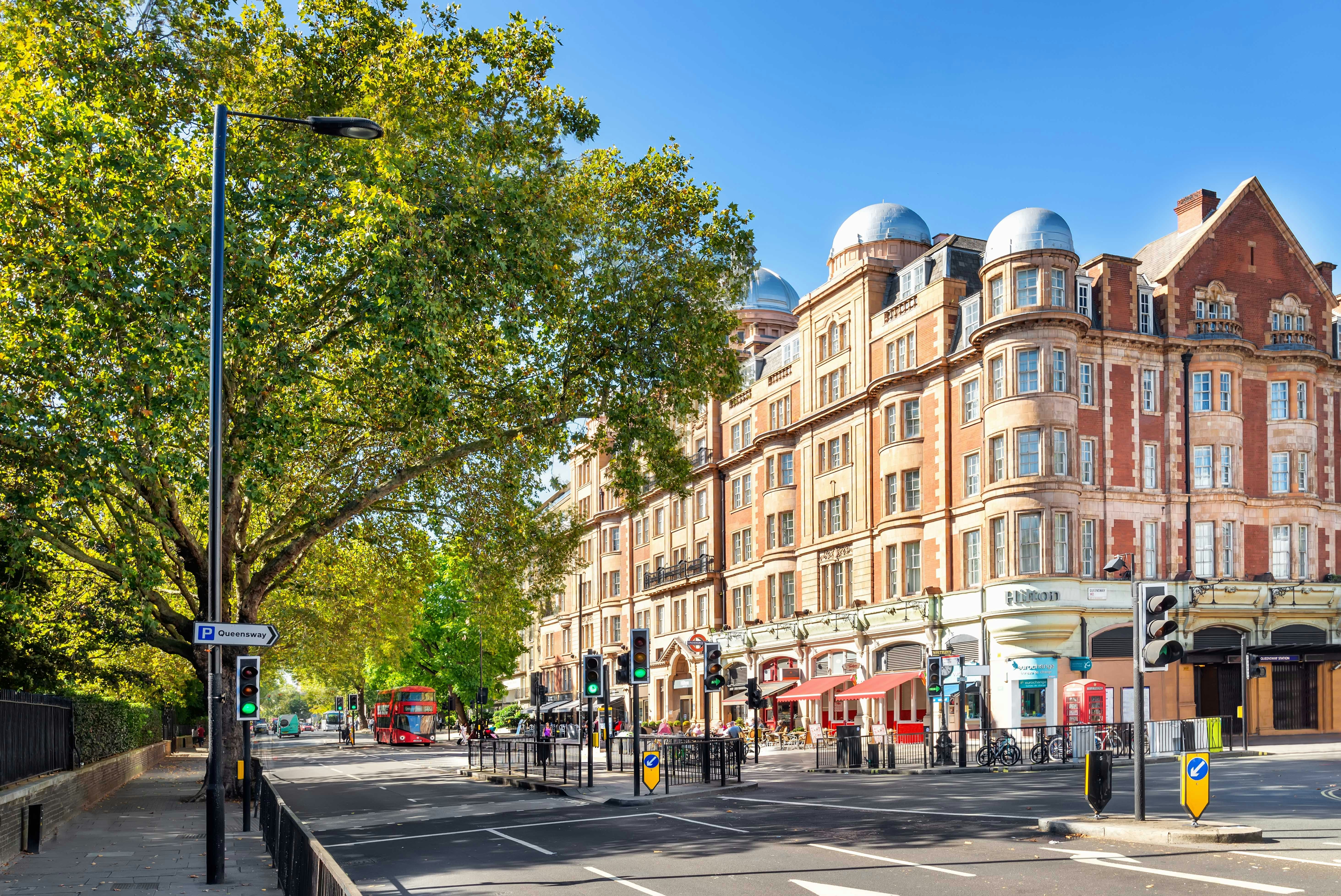 HILTON LONDON HYDE PARK 40/46