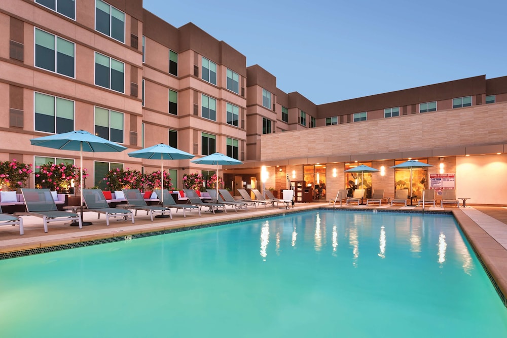 HYATT HOUSE AT ANAHEIM RESORT/CONVENTION CENTER in ANAHEIM - CA