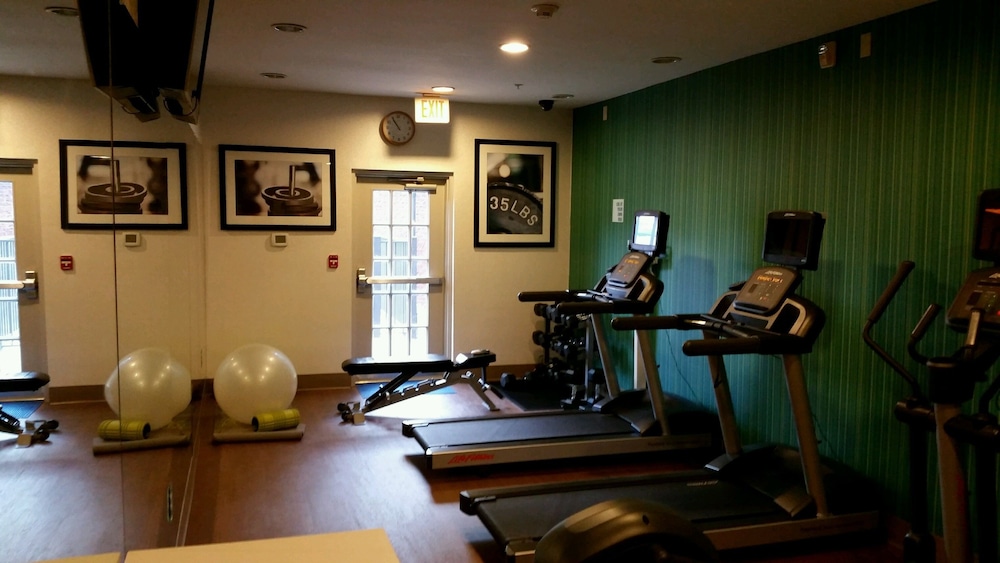 Holiday Inn Express Hotel & Suites Daphne 40/74