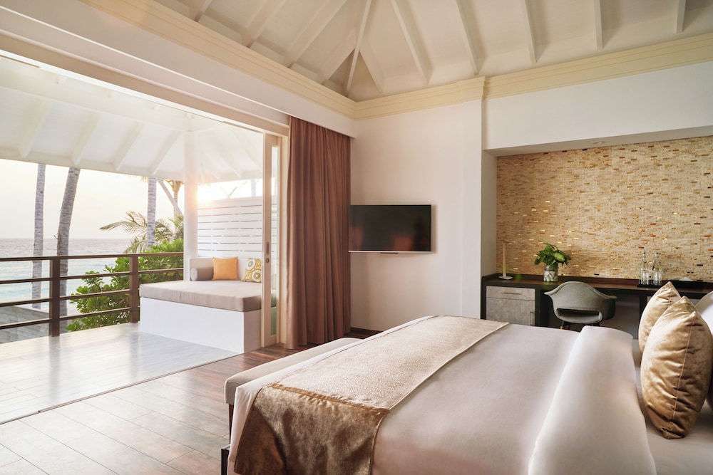 Beach Pool, Residence, King Bed, Two Story
